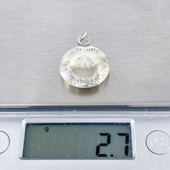 Round Disk With Hand Stamped Pendant | Vintage Sterling Silver 925 Charm - Picture 6 of 6